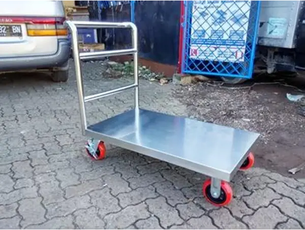 Load Transfer Trolley Stainless Steel “Asli dengan Grade Terbaik”: Solusi Kokoh untuk Barang Berat